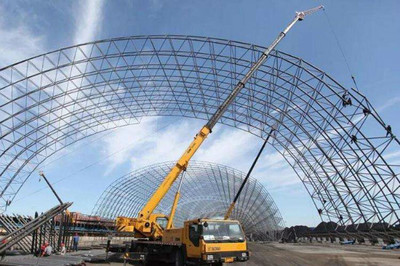 網(wǎng)架鋼結(jié)構(gòu)施工與部件制造中的常見問題與應(yīng)對策略